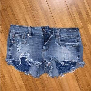 American Eagle “shortie” denim shorts